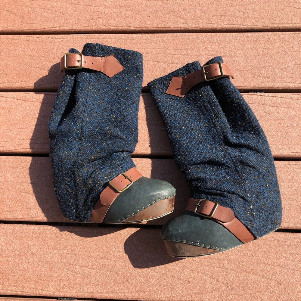 Irregular Choice Longer Lashes Boots Size 9